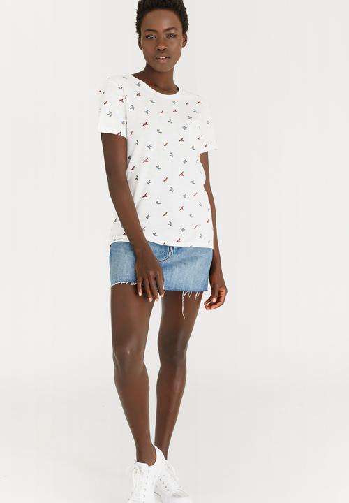 Levi’s® - Perfect Pocket Crew T-shirt Multi-colour