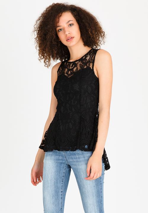 Revenge - Sleeveless Lace Top Black