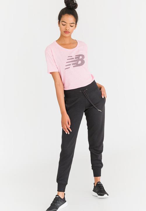 New Balance  - Tech SS Graphic T-shirt Mid Pink