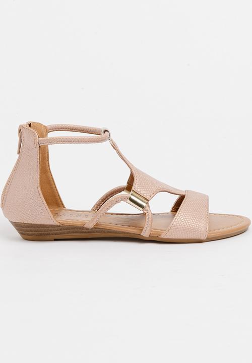 Rock & Co. - Shannon Sandal Tan