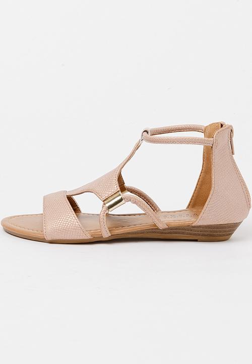 Rock & Co. - Shannon Sandal Tan