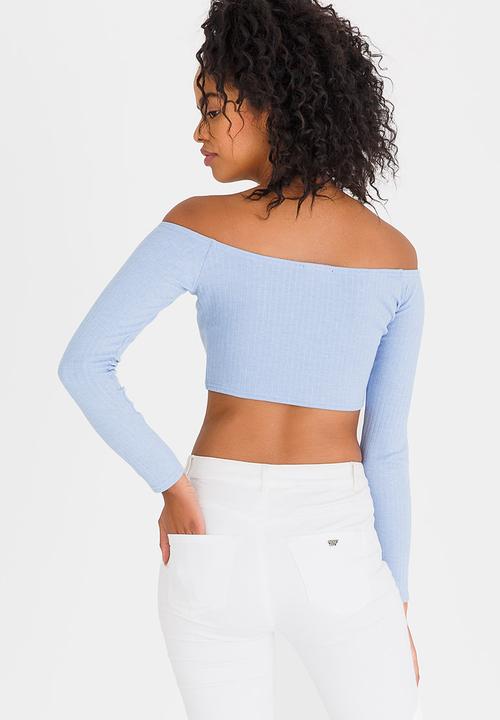 c(inch) - Off the Shoulder T-shirt Blue