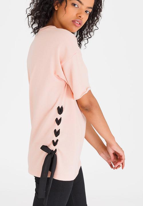 c(inch) - Lace-up T-shirt Pale Pink