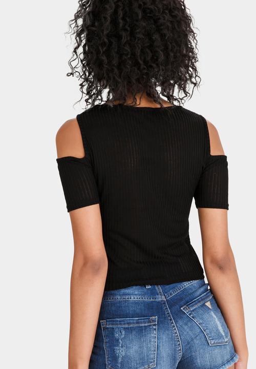c(inch) - Cold Shoulder T-shirt Black