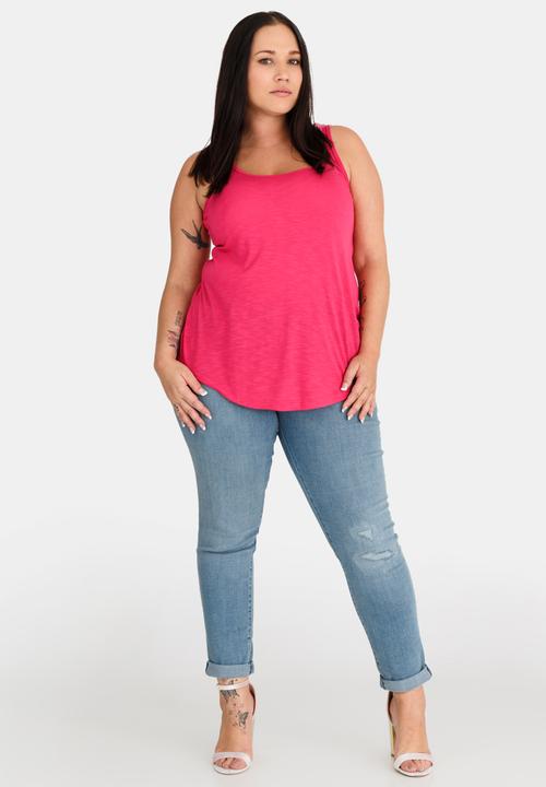 EVANS - Curved Hem Vest Magenta