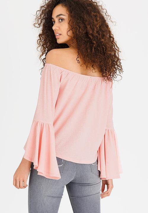 SISSY BOY - Off-the-shoulder Gypsy Top Pale Pink
