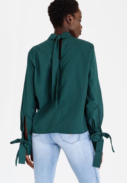 STYLE REPUBLIC - Tie Detail Blouse Green