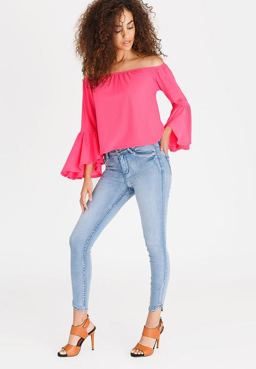 SISSY BOY - Off-the-shoulder Gypsy Top Mid Pink