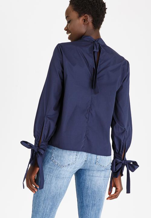 STYLE REPUBLIC - Tie Detail Blouse Navy