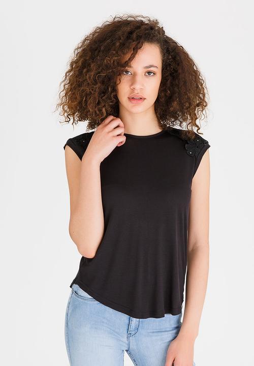 edit - Lace Trim Tee Black