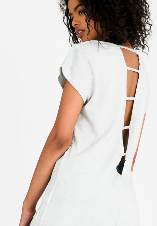 Lizzy - Sheena Tee Pale Grey