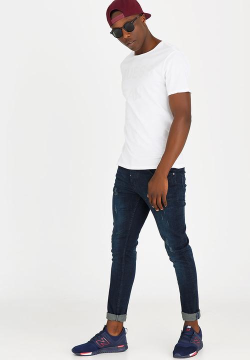 GUESS - Basic Ges Play Logo Crew Tee White