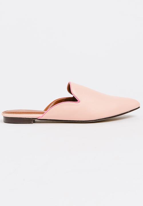 pale pink mules
