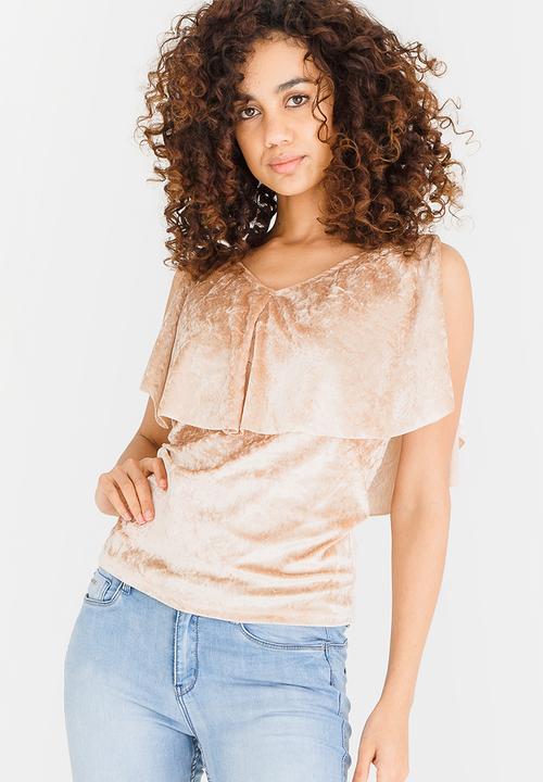 edit - Frilly Velvet Top Beige