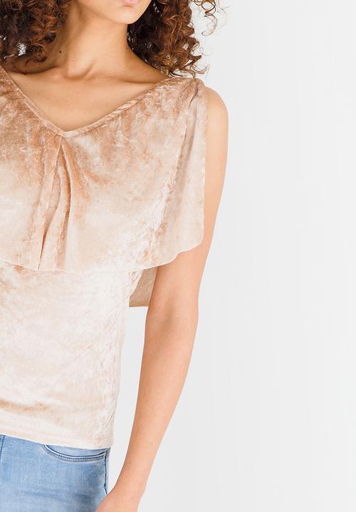 edit - Frilly Velvet Top Beige