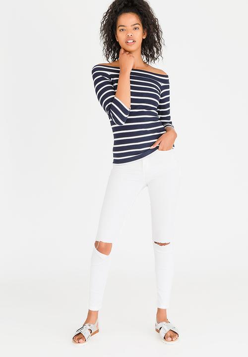 Pieces - Sisa Off-the-shoulder Top Navy & White
