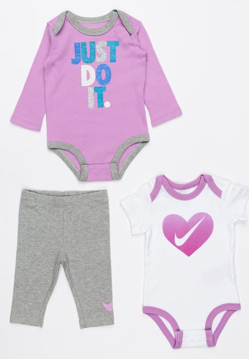 Nike - Nike 3 Piece Set Grey