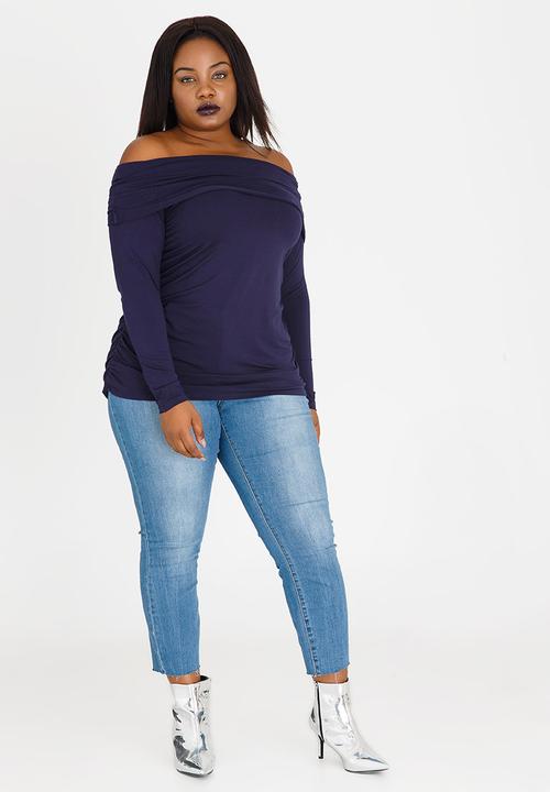 STYLE REPUBLIC PLUS - Bardot Tee with Side Ruched Detail Navy