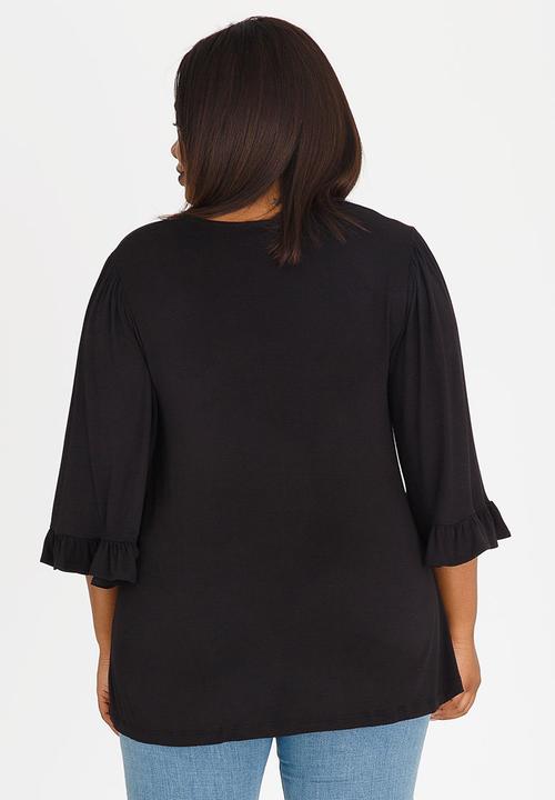 STYLE REPUBLIC PLUS - Frill Sleeve Swing Tee Black