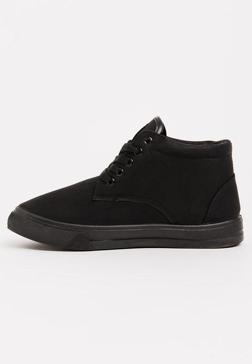 SOVIET - Clyde Hi Cut Sneaker Mono Black