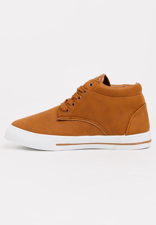 SOVIET - Clyde Hi Cut Sneaker Tan