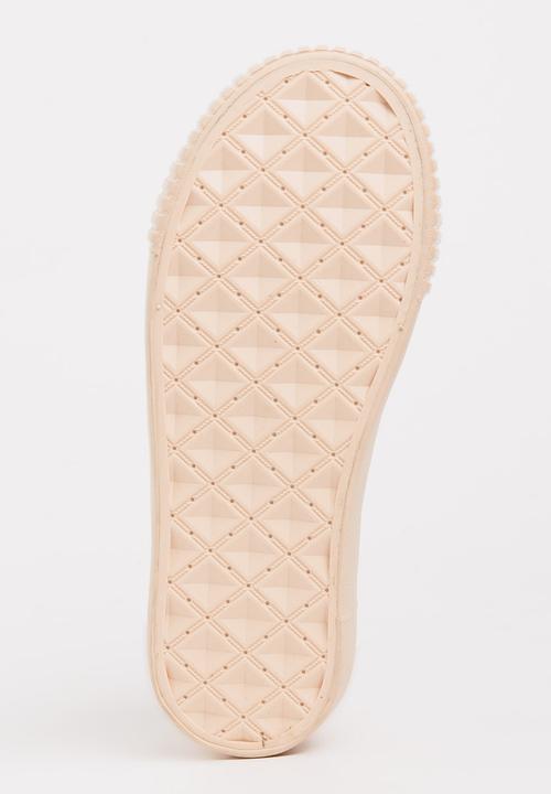 SOVIET - Eleanor Low Cut Sneaker Nude