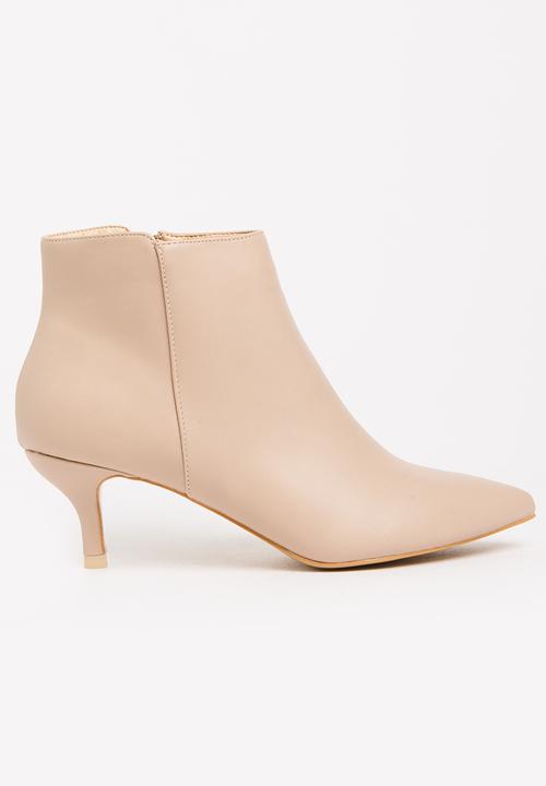 nude pointed ankle boots