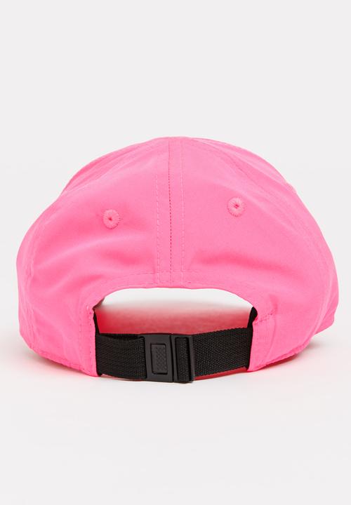 Nike - Nike Heritage 86 Metal Swoosh Cap Mid Pink