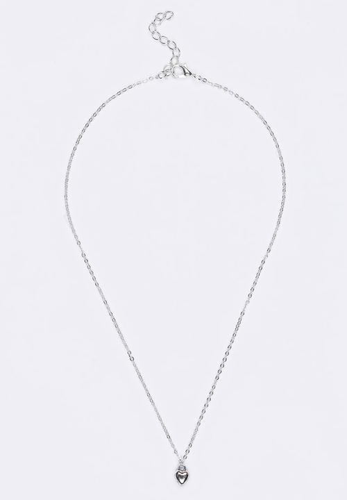 Jewels and Lace - Heart Necklace Silver