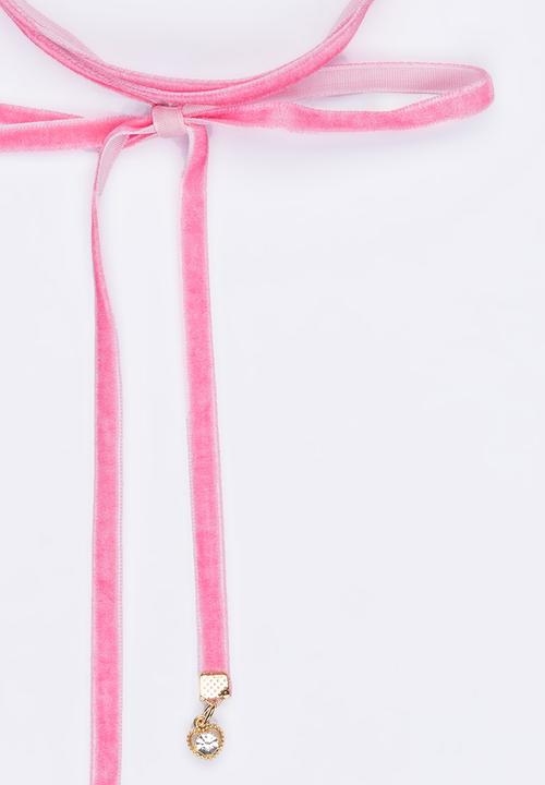 Jewels and Lace - Velvet Wrap Choker with Heart Charms Pale Pink