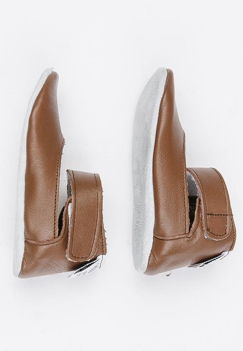 shooshoos - Caracus Pump Dark Brown