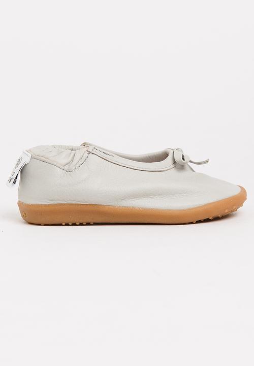 shooshoos - Alexa Pumps Pale Grey