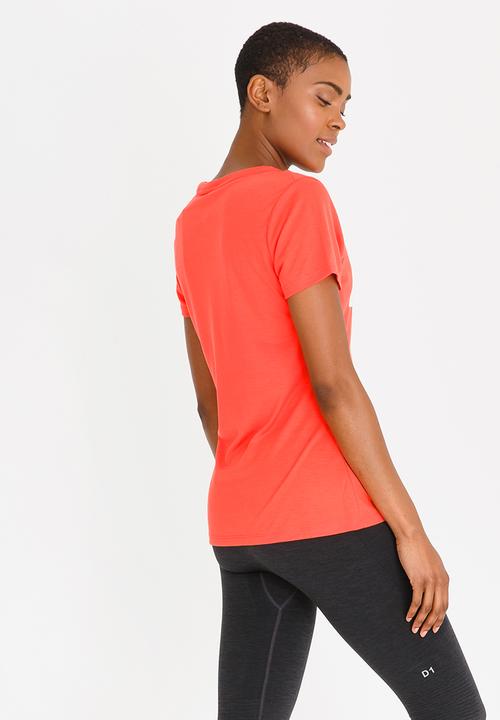 Asics Tiger - Essential Short Sleeve Tee Coral