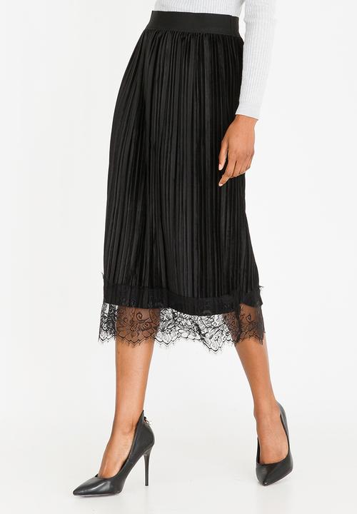 edit - Lace Trim Velour Skirt Black