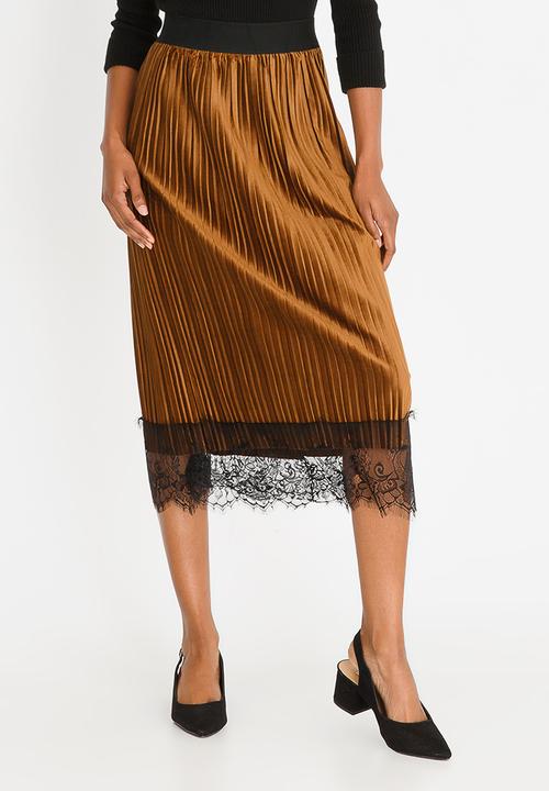 edit - Lace Trim Velour Skirt Mid Brown