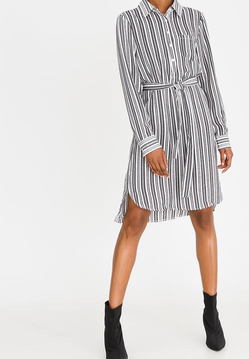 CRAVE - Long Sleeve Shirt Dress Black and White