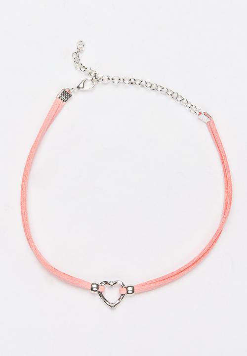 Jewels and Lace - Heart Choker Mid Pink