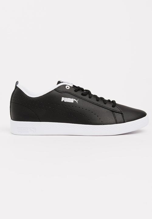 PUMA - Smash V2 Sneakers Black