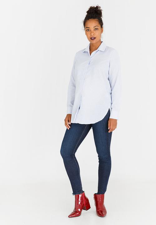 edit Maternity - Longer Length Maternity Shirt White