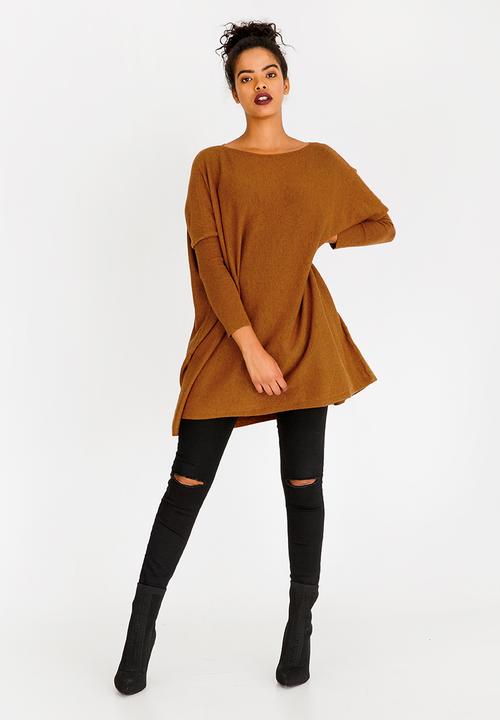 Revenge - Oversized Draped Top Tan