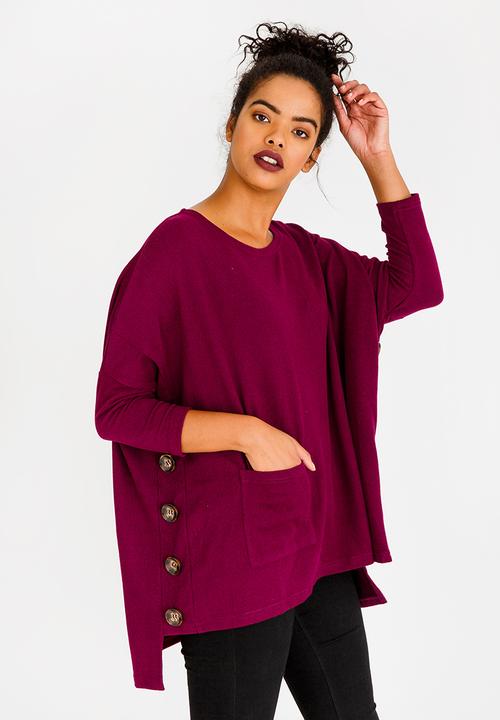 Revenge - Side Button Detail Top Burgundy
