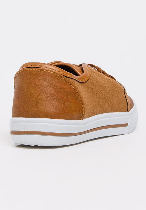 SOVIET - Basten Low Cut Sneaker Tan