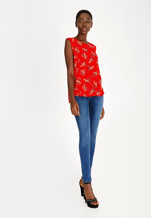 Revenge - Sleeveless Top Red