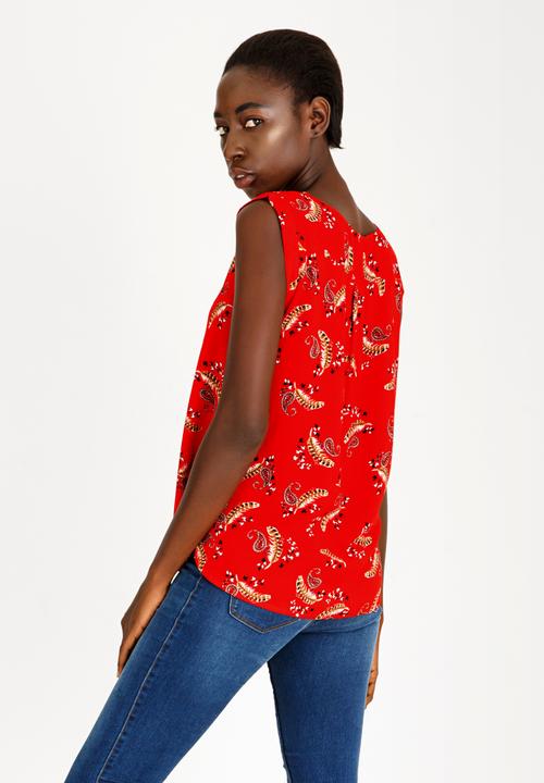 Revenge - Sleeveless Top Red
