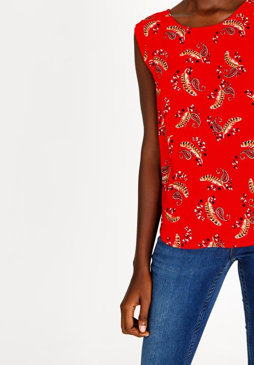 Revenge - Sleeveless Top Red