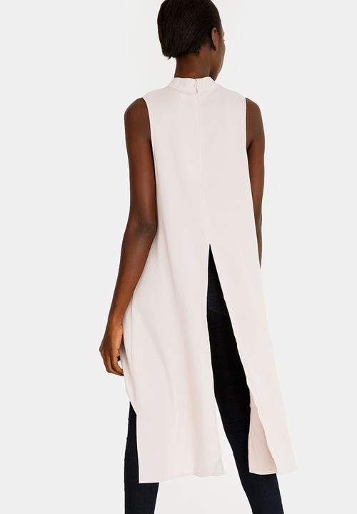 Revenge - Keyhole Wrapover Top with Dip Hem Mid Pink