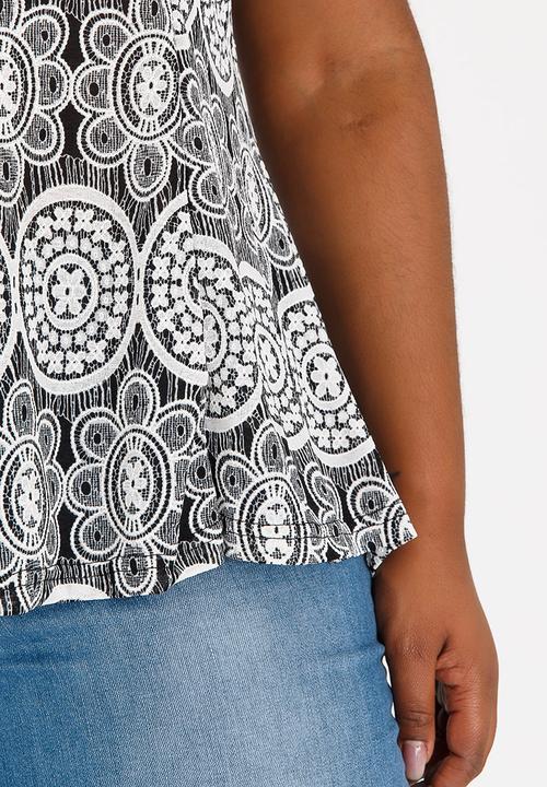 Revenge - Round Neck Sleeveless Blouse Black and White