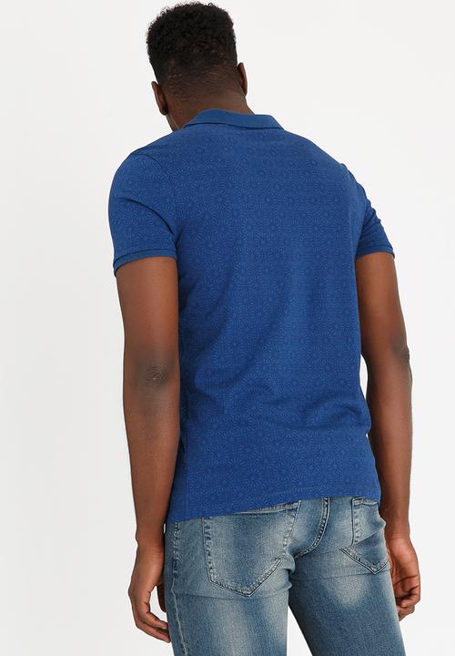 GUESS - Short Sleeve Wynn Ethnic Geo Polo Golfer Grey