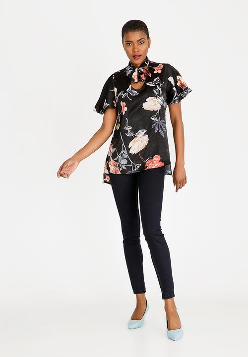 STYLE REPUBLIC - Kitty Bow Blouse Black