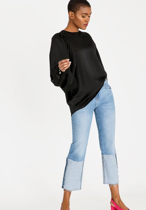 STYLE REPUBLIC - Volume Sleeve Blouse Black